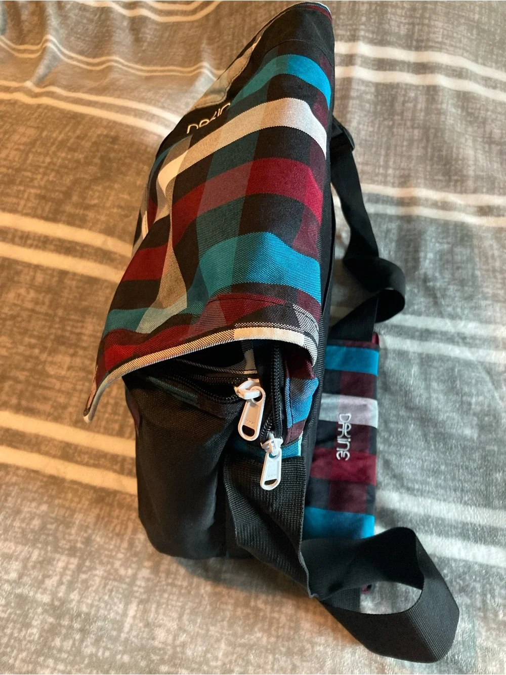 New Dakine Brooke Messenger Bag with Separate Padded Laptop Compartment